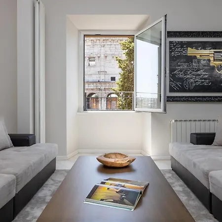 Amazing Colosseo Apartment Rome