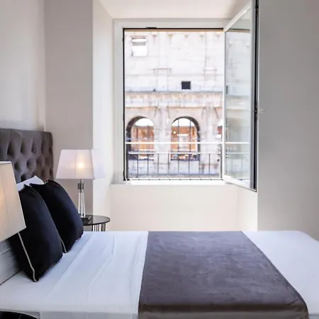 Amazing Colosseo 아파트 *